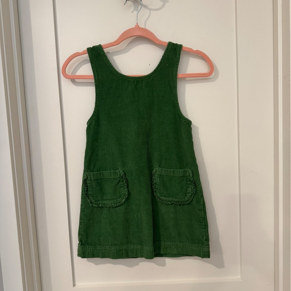 Mini Boden Kids Green Corduroy Pinafore Dress Ruffle Pockets G1362 Size 7-8Y